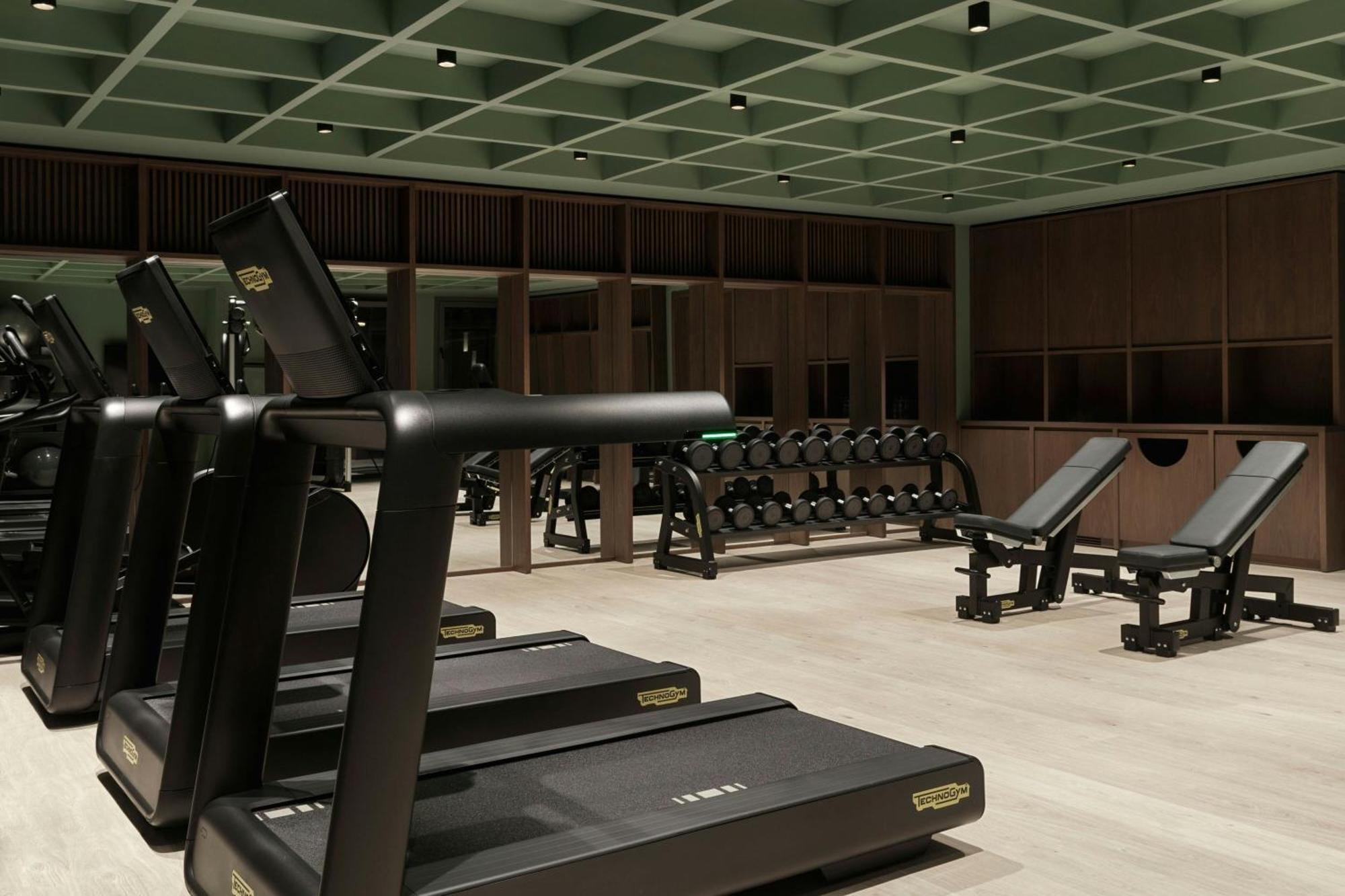 Monasty, Thessaloniki, Autograph Collection Hotel Kültér fotó The gym at the hotel